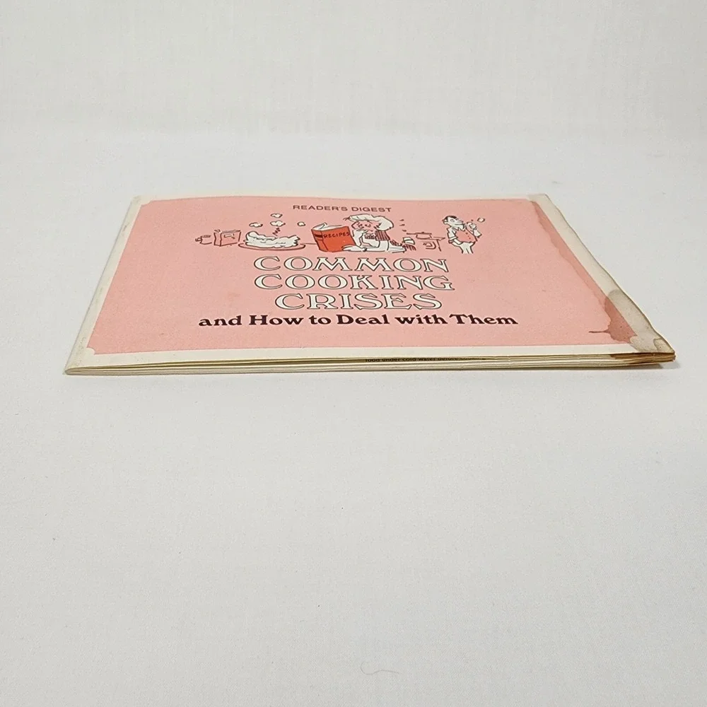 VINTAGE Reader's Digest Common Cooking Crises & How to Deal w/ Them Booklet 1973